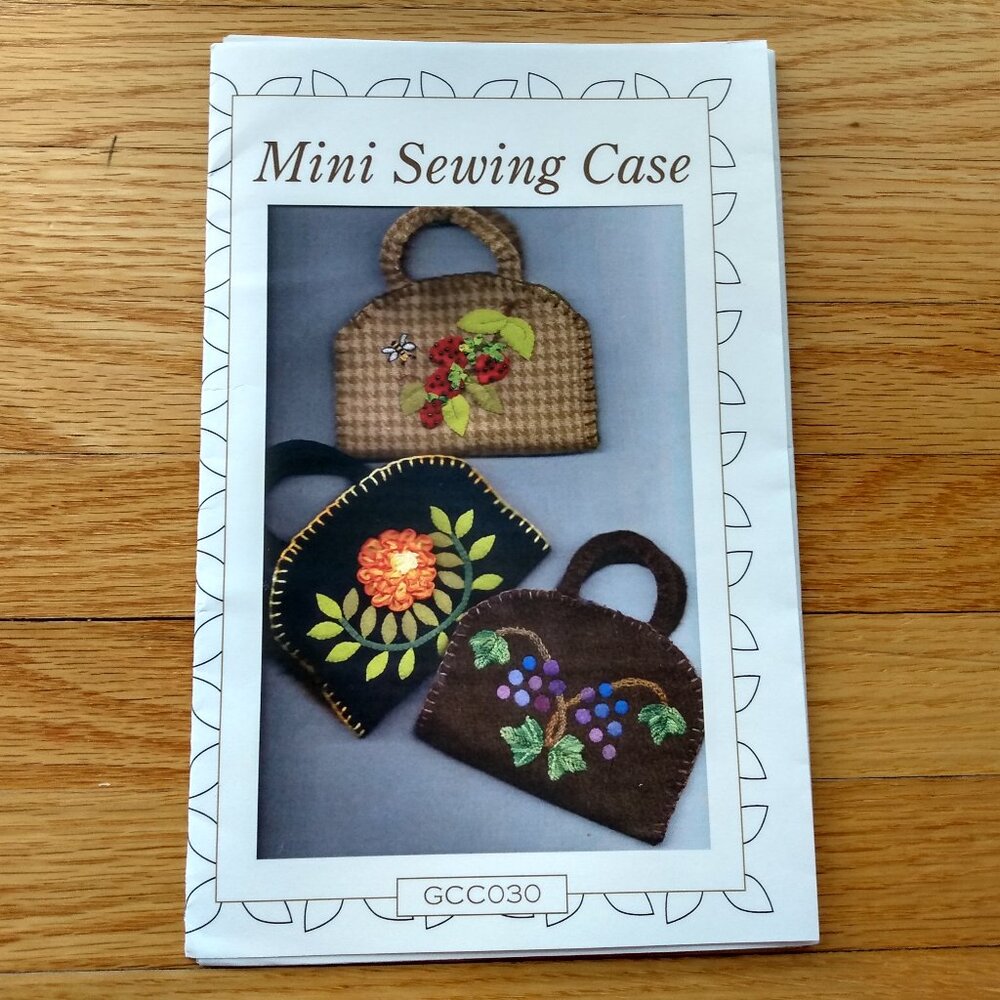 Mini Sewing Case Craft Pattern Embroidery Wool Felt Cottagecore Needle Holder